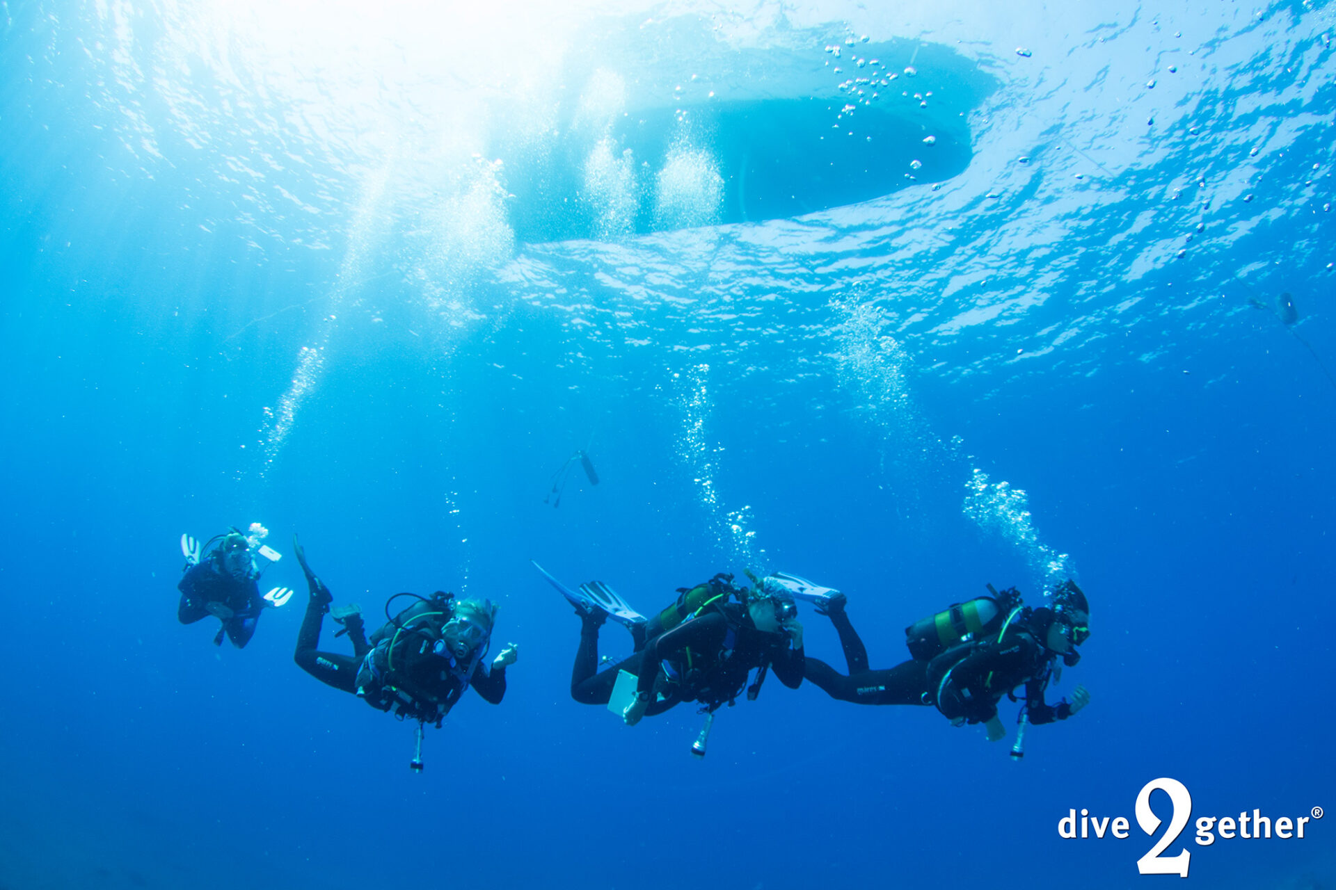 Dive2gether