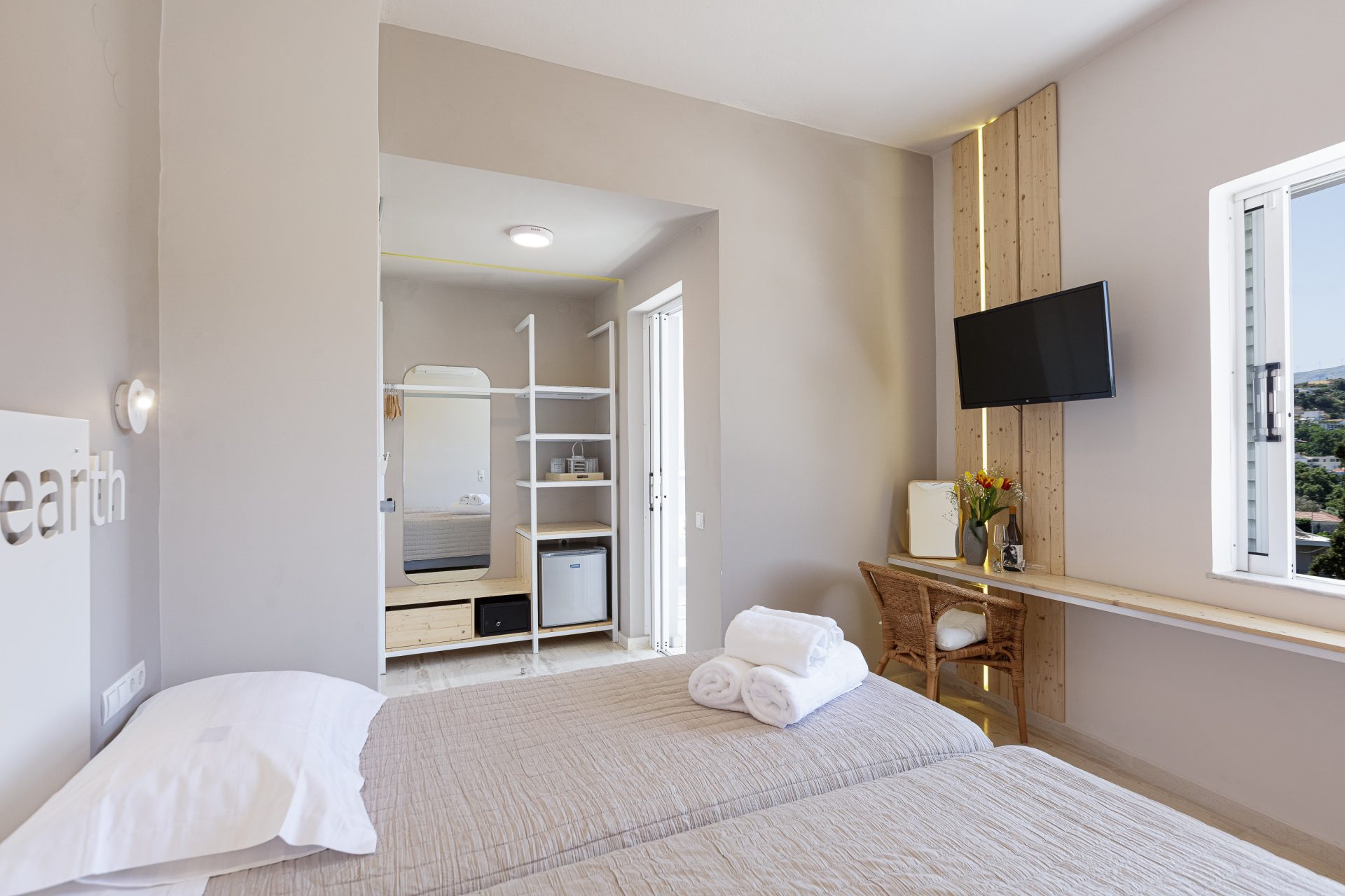 Earth Room at Spilgaia Apartments in Spili, Crete